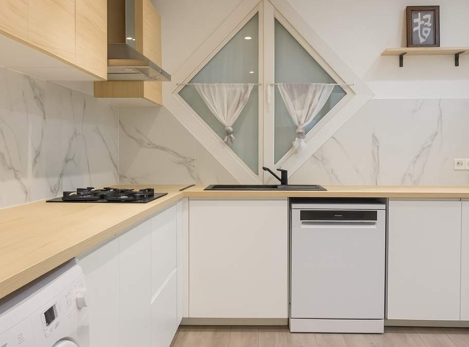 rénovation cuisine moderne après - Entreprise de rénovation Paris, Espace cosy